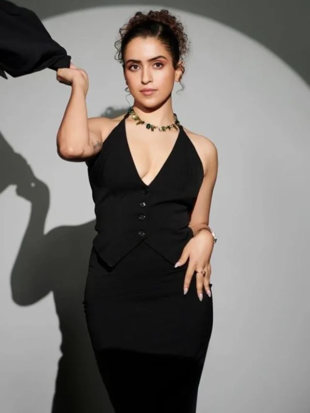 Top 5 hot pics of Sanya Malhotra