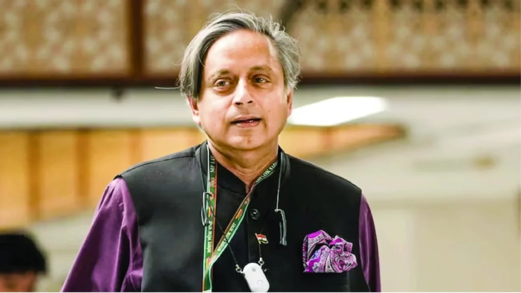 Shashi Tharoor Attends Key Congress Meet