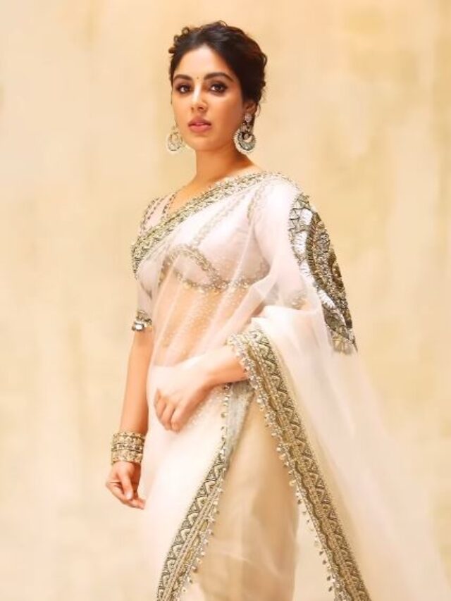 Top 5 most beautiful pics of Samyuktha
